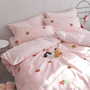 NWT New Kawaii Strawberry Pink Full Queen Bedding Duvet Cover Pillow Sham Set